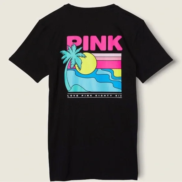 VS Pink SET Black Tropical Campus Tee & Black Tropical Shine 3.5 Campus Shorts
